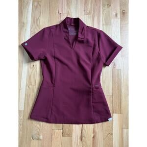 Figs Technical Collection Inala Slim Scrub Top Burgundy V-neck (size XXS)
